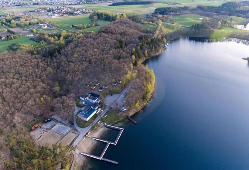 ユースホステル Pokoje Hotelowe Nad Jeziorem Jelen