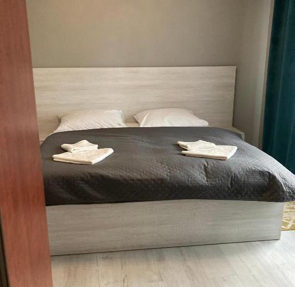 旅馆 Restauracja  Zajazd Trzech Braci