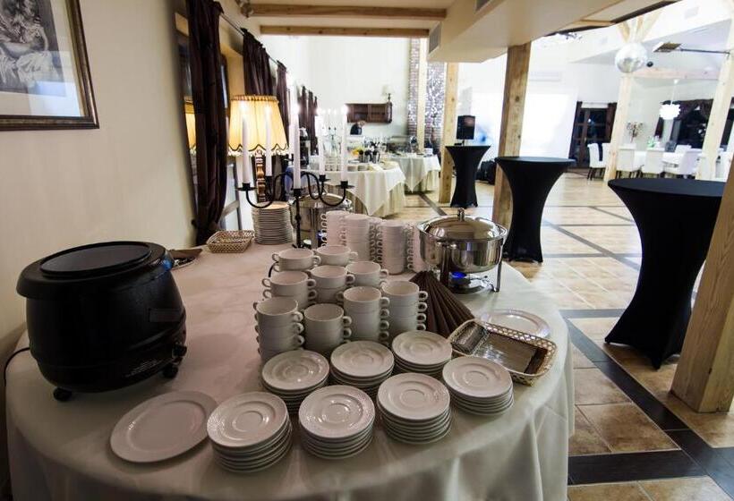 Общежитие Woda Na Młyn Gościniec Dla Przyjaciół 2 Sp Z Oo