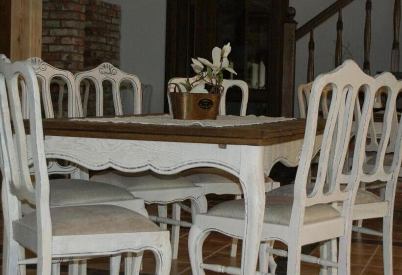 Общежитие Woda Na Młyn Gościniec Dla Przyjaciół 2 Sp Z Oo