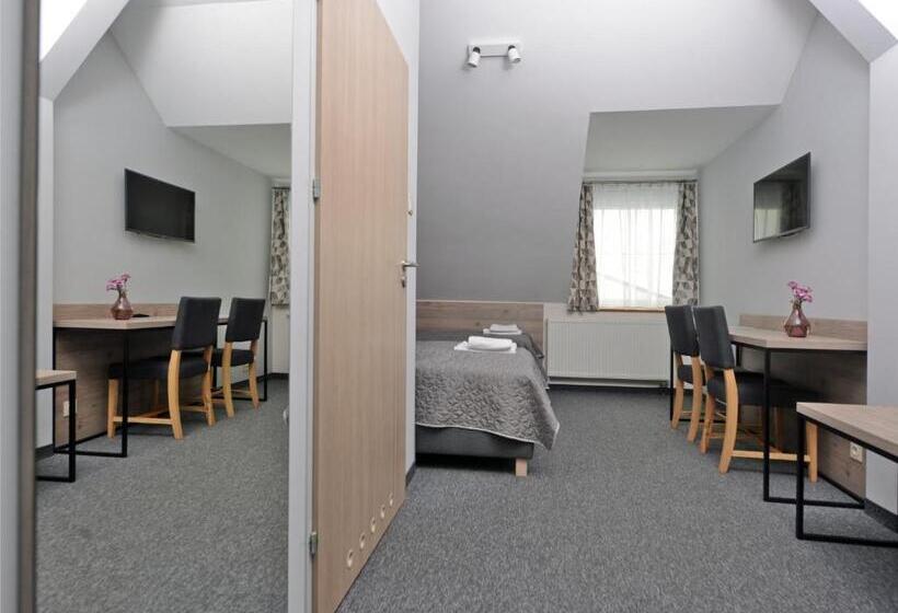 هاستل Zajazd Aleksandria