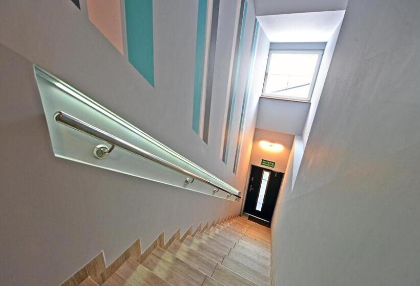 هاستل Zajazd Aleksandria