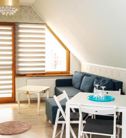 הוסטל Zajazd Bombonierka