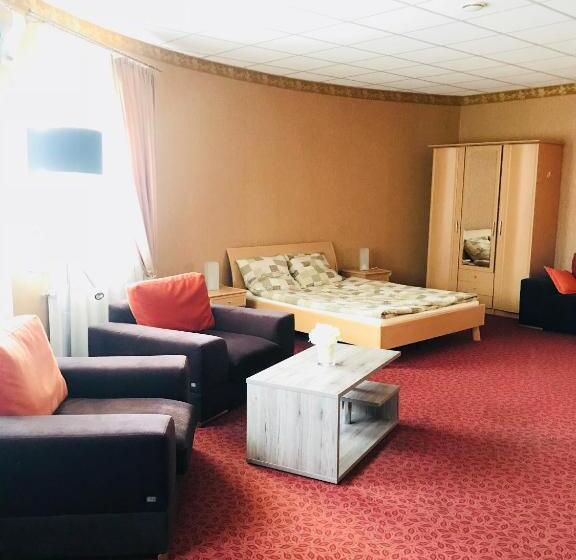 هاستل Zajazd Hubus