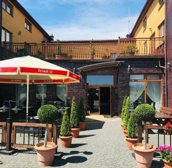 هاستل Zajazd Hubus