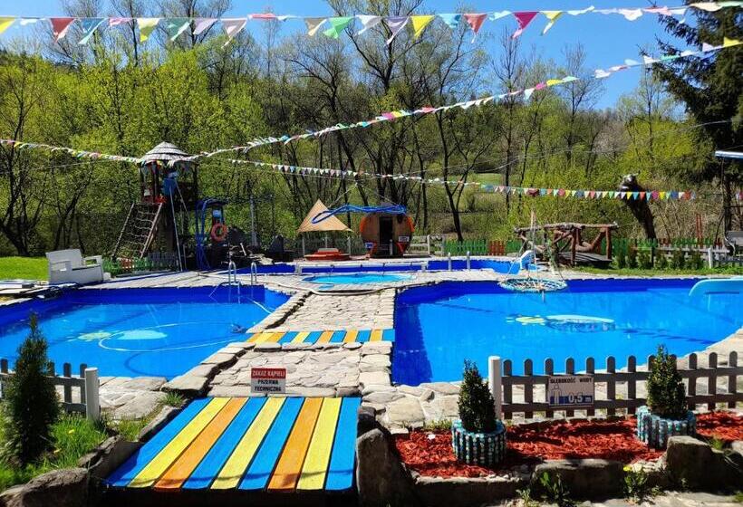 הוסטל Zajazd Pod Chmurką