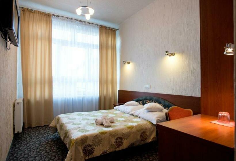 فندق صغير Zajazd Polonez