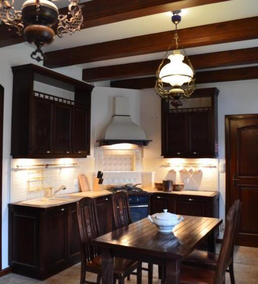 Apartamenty W Dworku Cheval