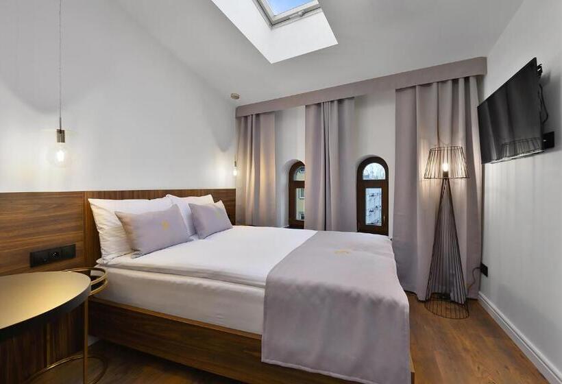 Aparthotel Krzywa Kamienica