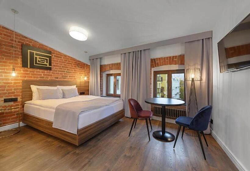 Aparthotel Krzywa Kamienica