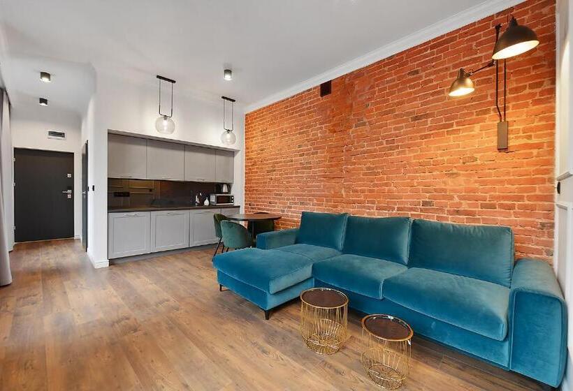 Aparthotel Krzywa Kamienica