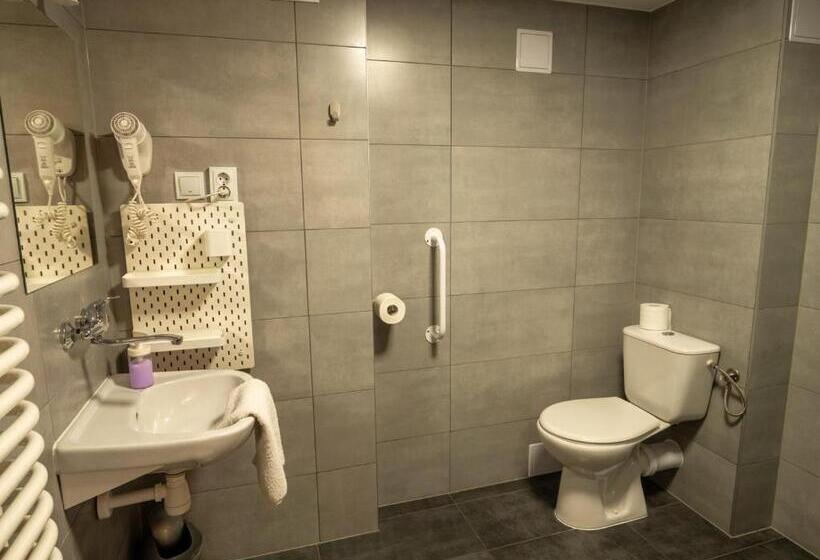 Bed and Breakfast Ada