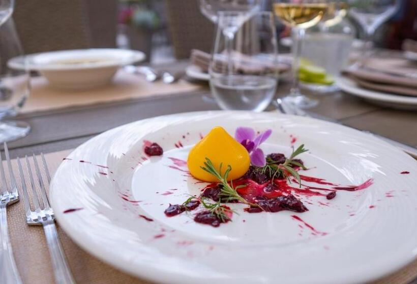 تختخواب و صبحانه Boutique Odyseja & Spa