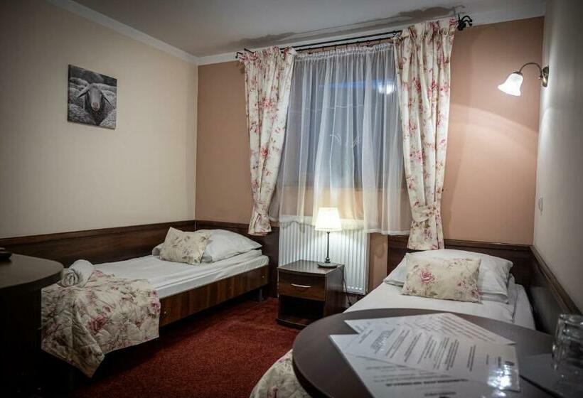 ベッドアンドブレックファースト Czarna Owca