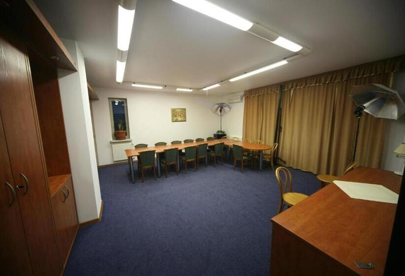 ベッドアンドブレックファースト Euro