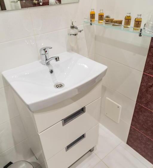 ベッドアンドブレックファースト Fregata