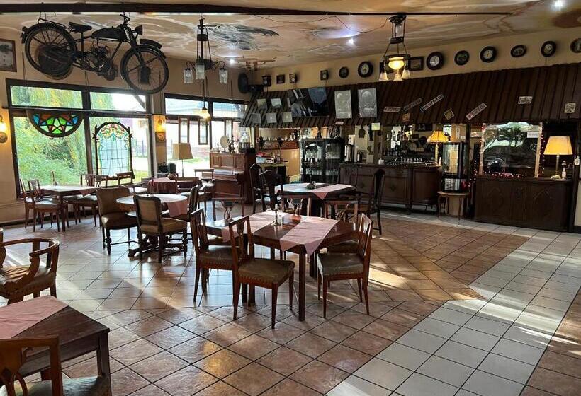 住宿加早餐 Gościniec Pod Furą