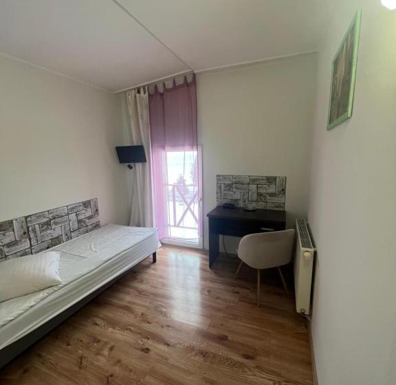 住宿加早餐 Gościniec Pod Furą