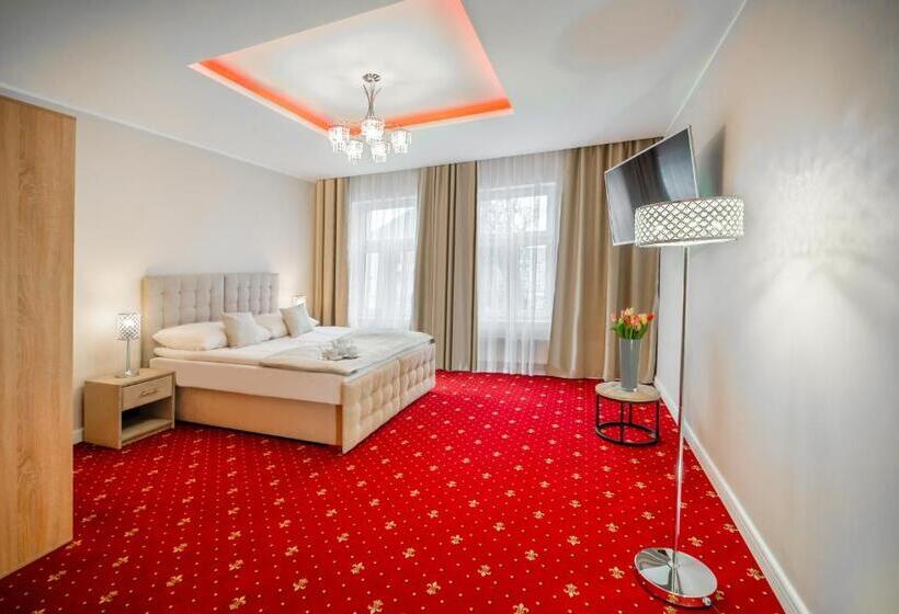 Bed and Breakfast Kamienica Pod Neptunem