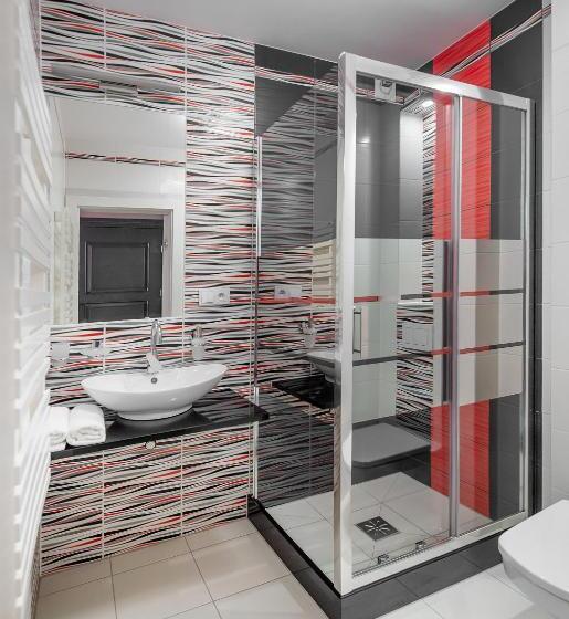 Bed and Breakfast Kamienica Pod Neptunem