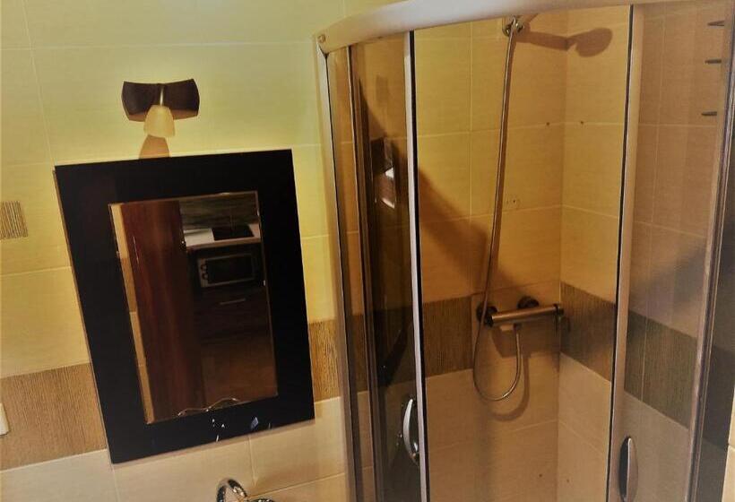 צימר Karczma Biesiadna