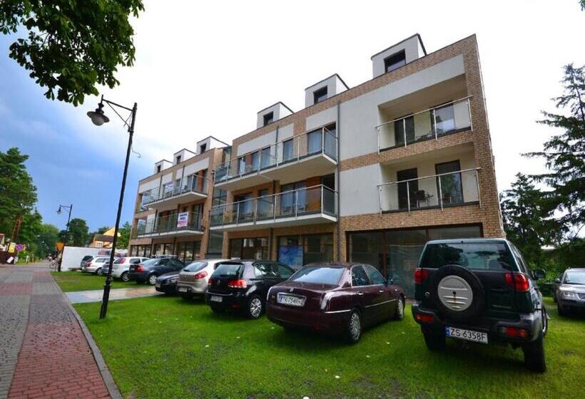 ベッドアンドブレックファースト Luna