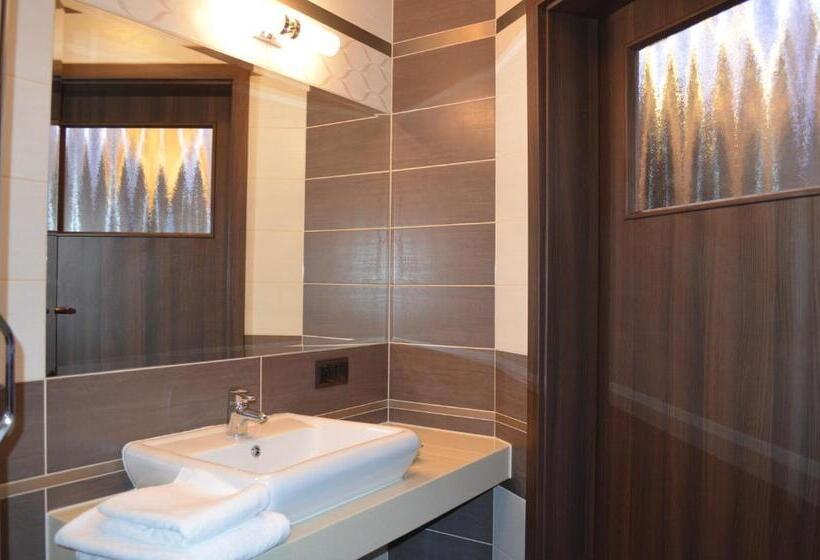 ベッドアンドブレックファースト Luna