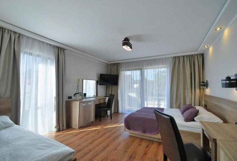 ベッドアンドブレックファースト Luna