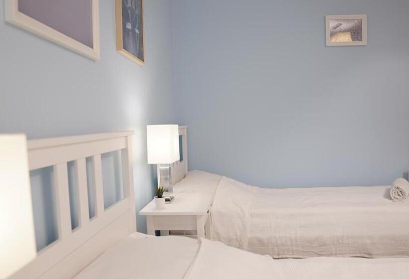 مبيت وإفطار Mcew Studnia