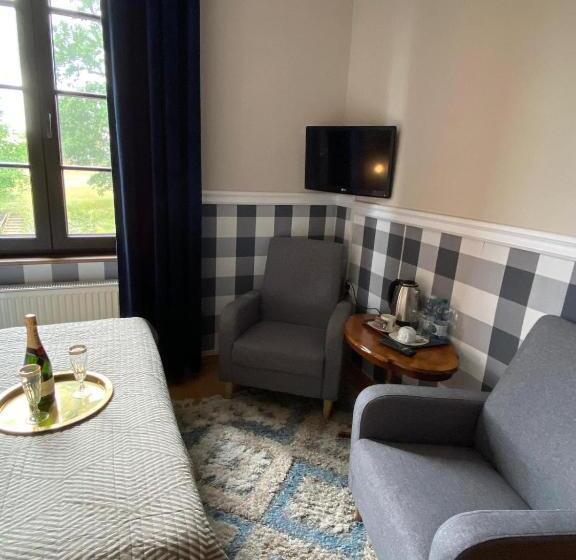 Bed and Breakfast Nostalgia Poganice