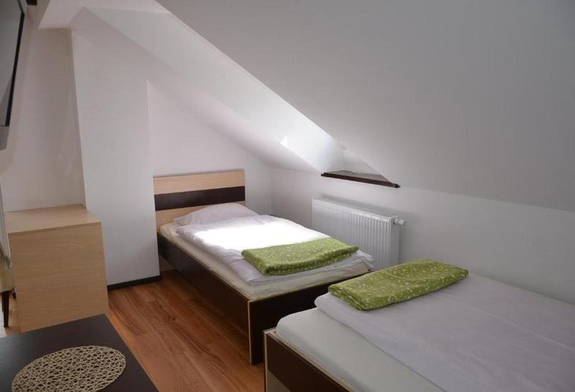 צימר Oaza Mazurska   Willa Lasek