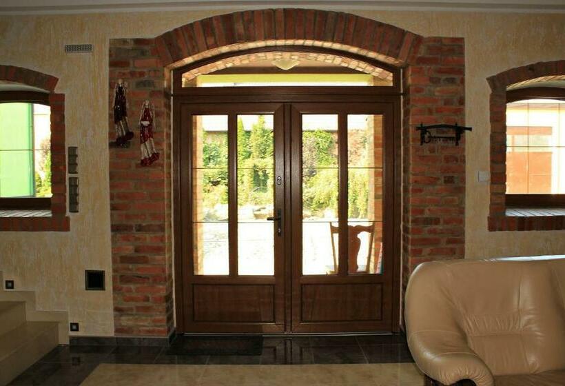 ベッドアンドブレックファースト Pensjonat Florentyna