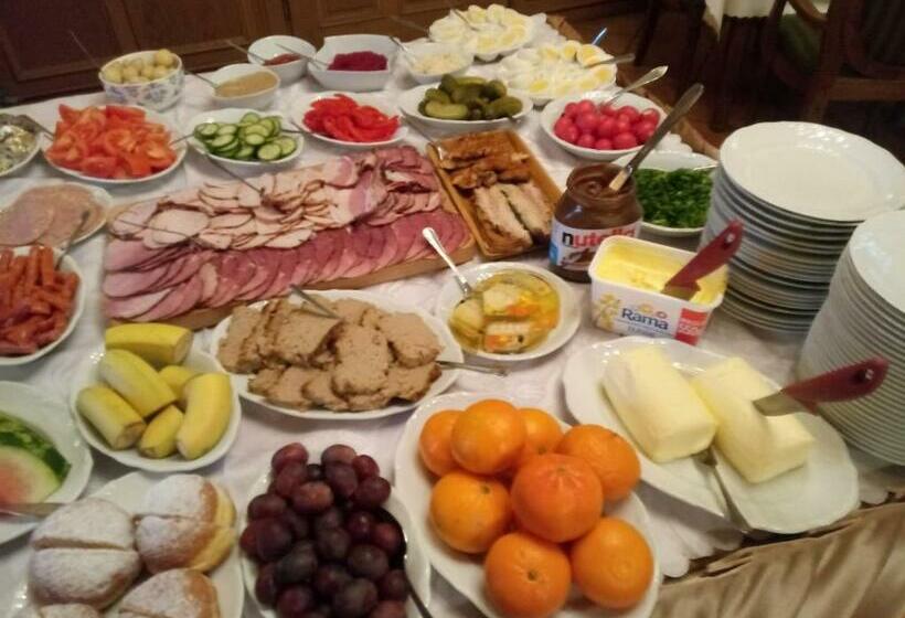 住宿加早餐  Pensjonat Panorama