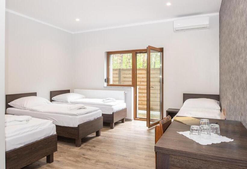 צימר Resort Pod Lasem