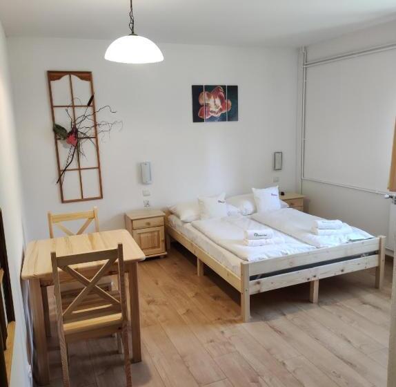 住宿加早餐  Rezydencja Bukowy Dwór