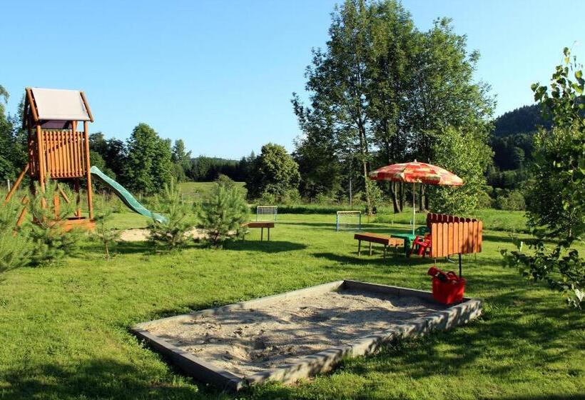 住宿加早餐  Rezydencja Bukowy Dwór