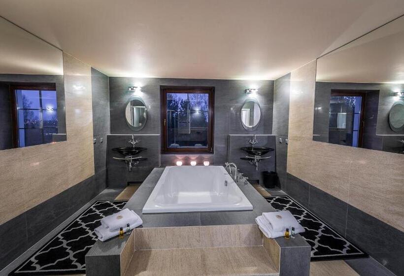 ベッドアンドブレックファースト Rezydencja Na Wzgórzu