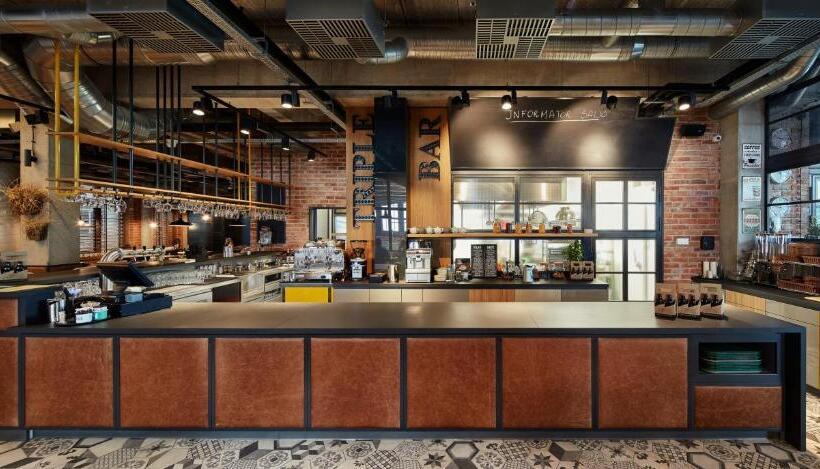 تختخواب و صبحانه Salio Equisport Resort