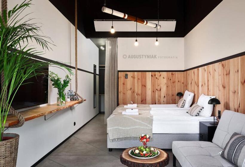 تختخواب و صبحانه Salio Equisport Resort