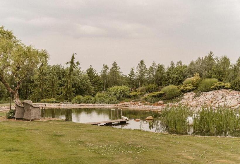 Bed and Breakfast Siedlisko Nad Miedwiem