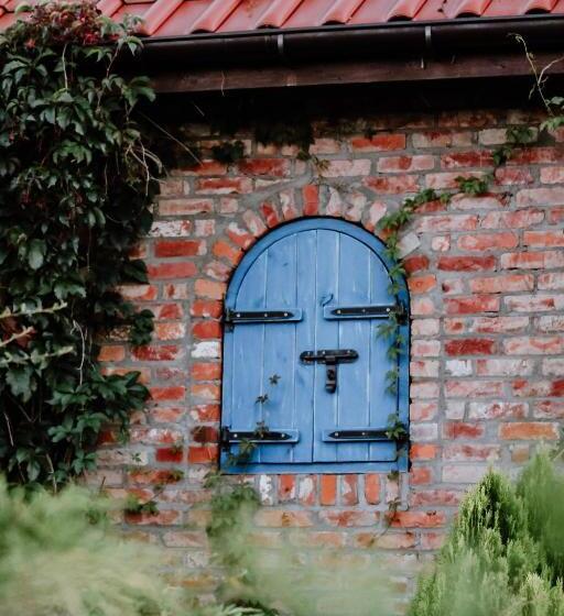 Bed and Breakfast Siedlisko Nad Miedwiem