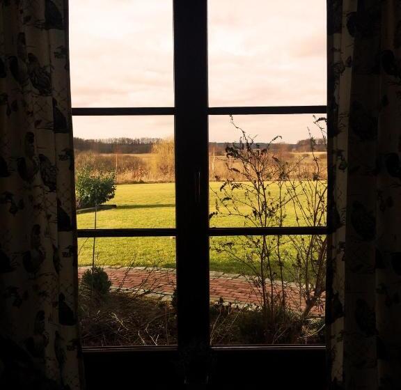 Bed and Breakfast Siedlisko Nad Miedwiem