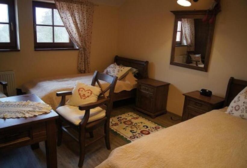 Bed and Breakfast Siedlisko Nad Miedwiem