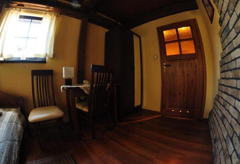 Bed and Breakfast Stary Spichrz Kawiarnia & Noclegi