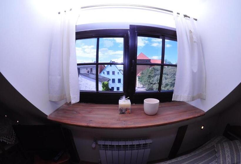 Bed and Breakfast Stary Spichrz Kawiarnia & Noclegi