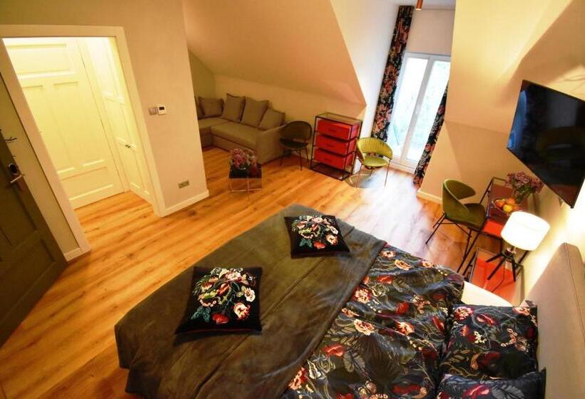 مبيت وإفطار Stoczek 1929