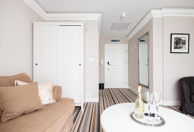 مبيت وإفطار Villa Astra Baltica