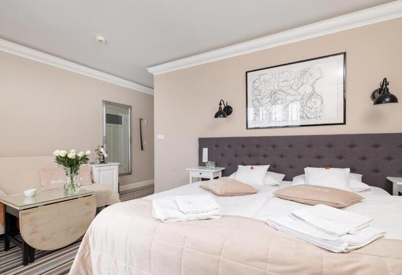 مبيت وإفطار Villa Astra Baltica