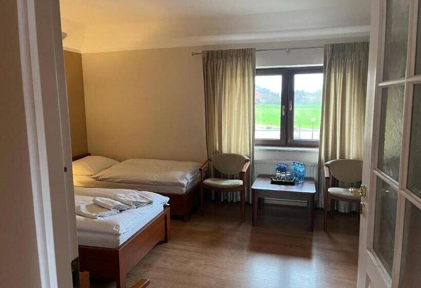 تختخواب و صبحانه Villa Dudziak