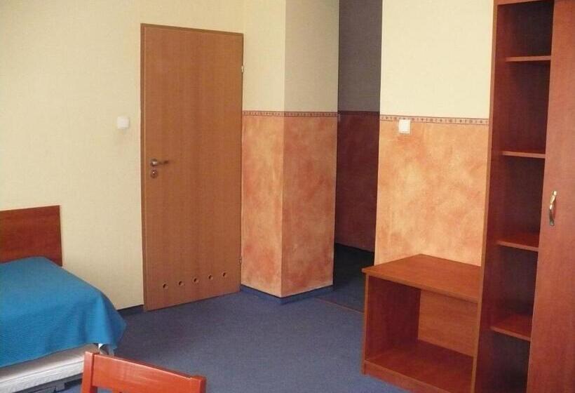 مبيت وإفطار Willa Akme